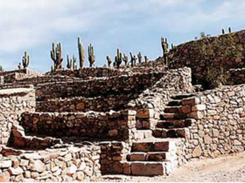 COMPLEJO ARQUEOLÓGICO DE PUCARÁ CAJAMARCA PERÚ