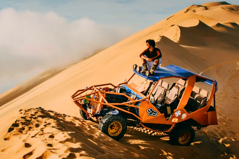 Mejores tours en buggy y sandboard en Huacachina